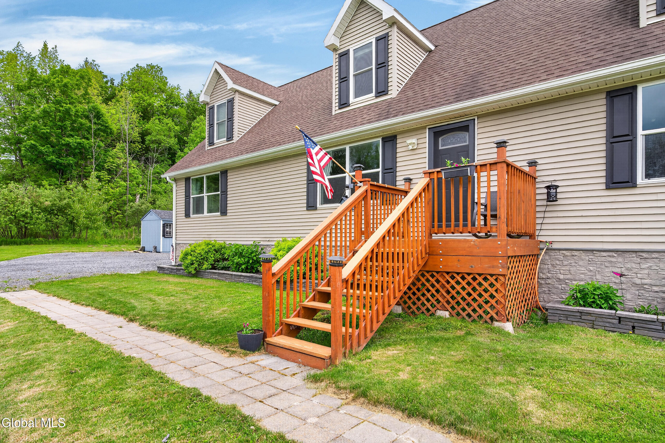 170 Sullivan Road Charleston, NY 12066 - Photo 6 of 81 003-170-Sullivan-Road-Esperance-NY-12066
