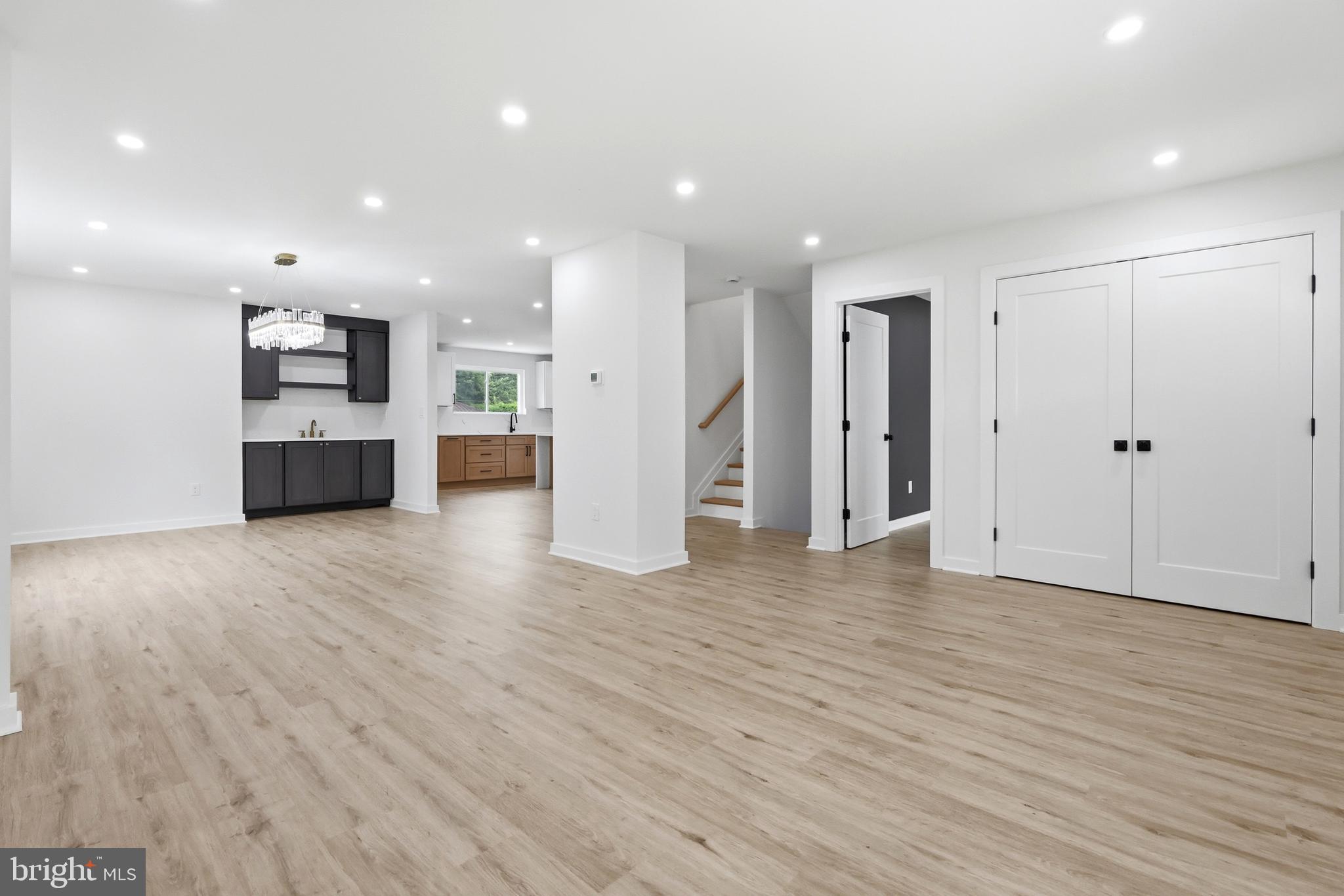 3410 Pinkney Road Baltimore, MD 21215 - Photo 9 of 65 Gallery Image 9