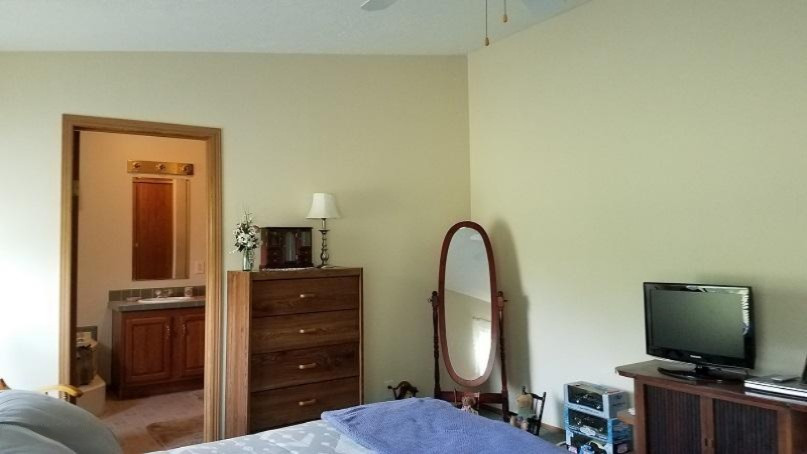 63638 Calvin Center Road Cassopolis, MI 49031 - Photo 22 of 49 M Bath thru Doorway