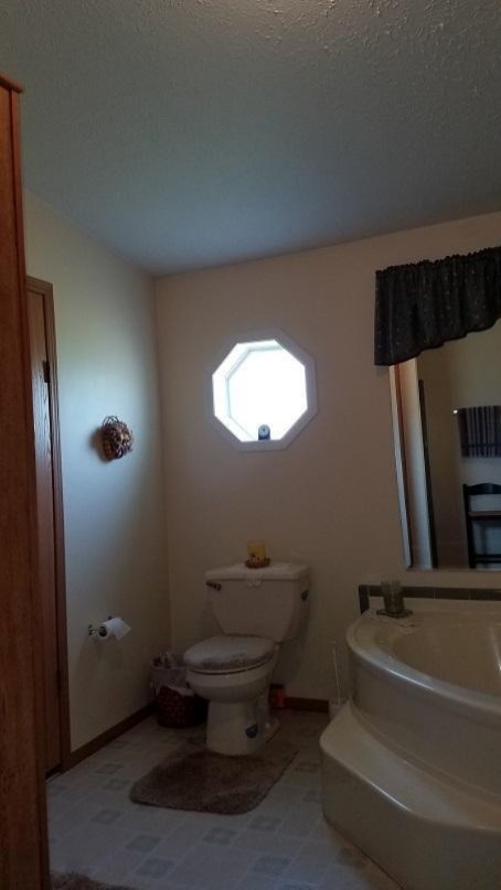 63638 Calvin Center Road Cassopolis, MI 49031 - Photo 23 of 49 M Bath Commode & Tub