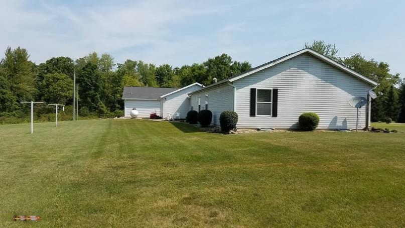 63638 Calvin Center Road Cassopolis, MI 49031 - Photo 4 of 49 South Side- Residence