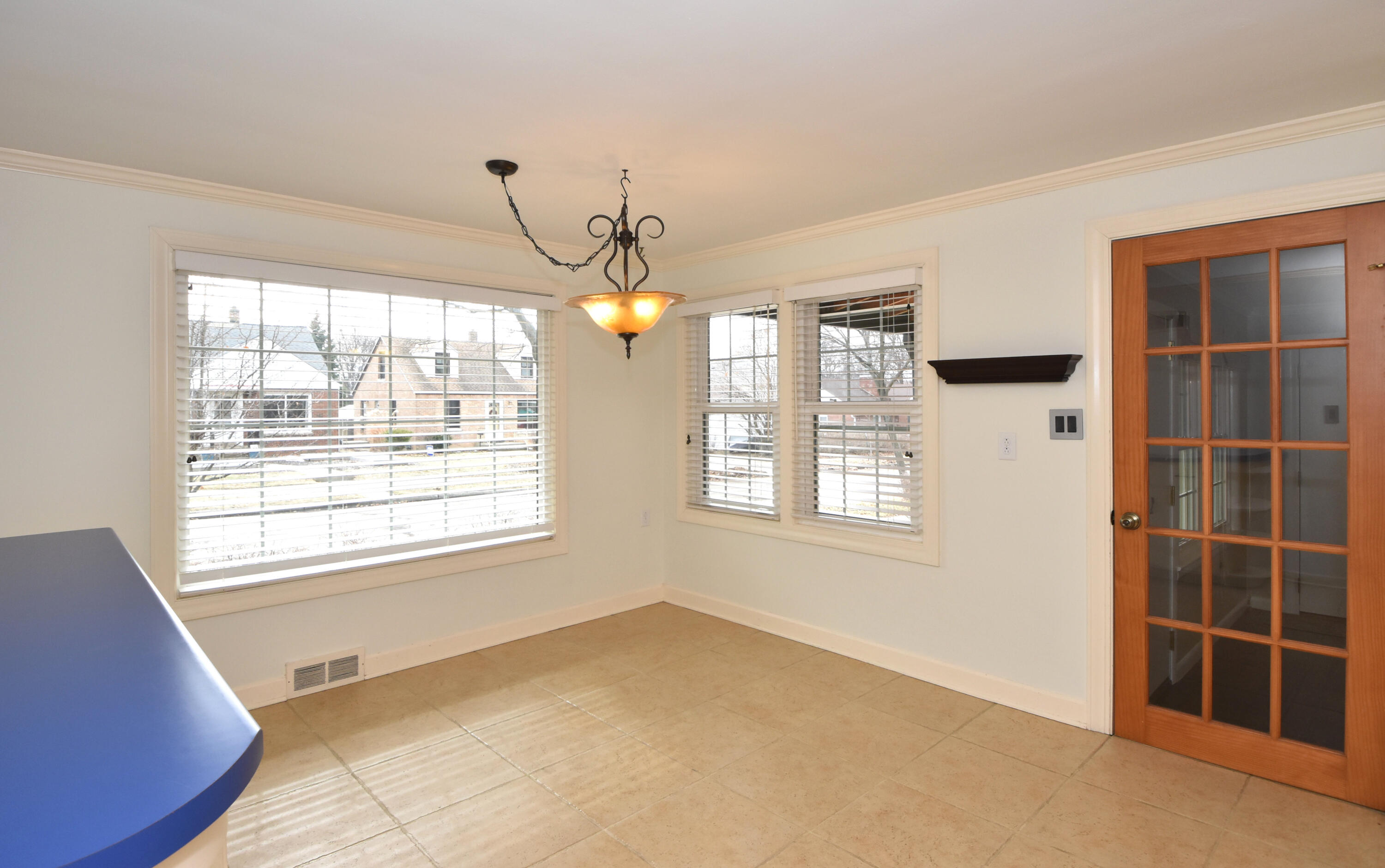 7200 West Locust Street Milwaukee, WI 53210 - Photo 13 of 47 Eat-in Kitchen