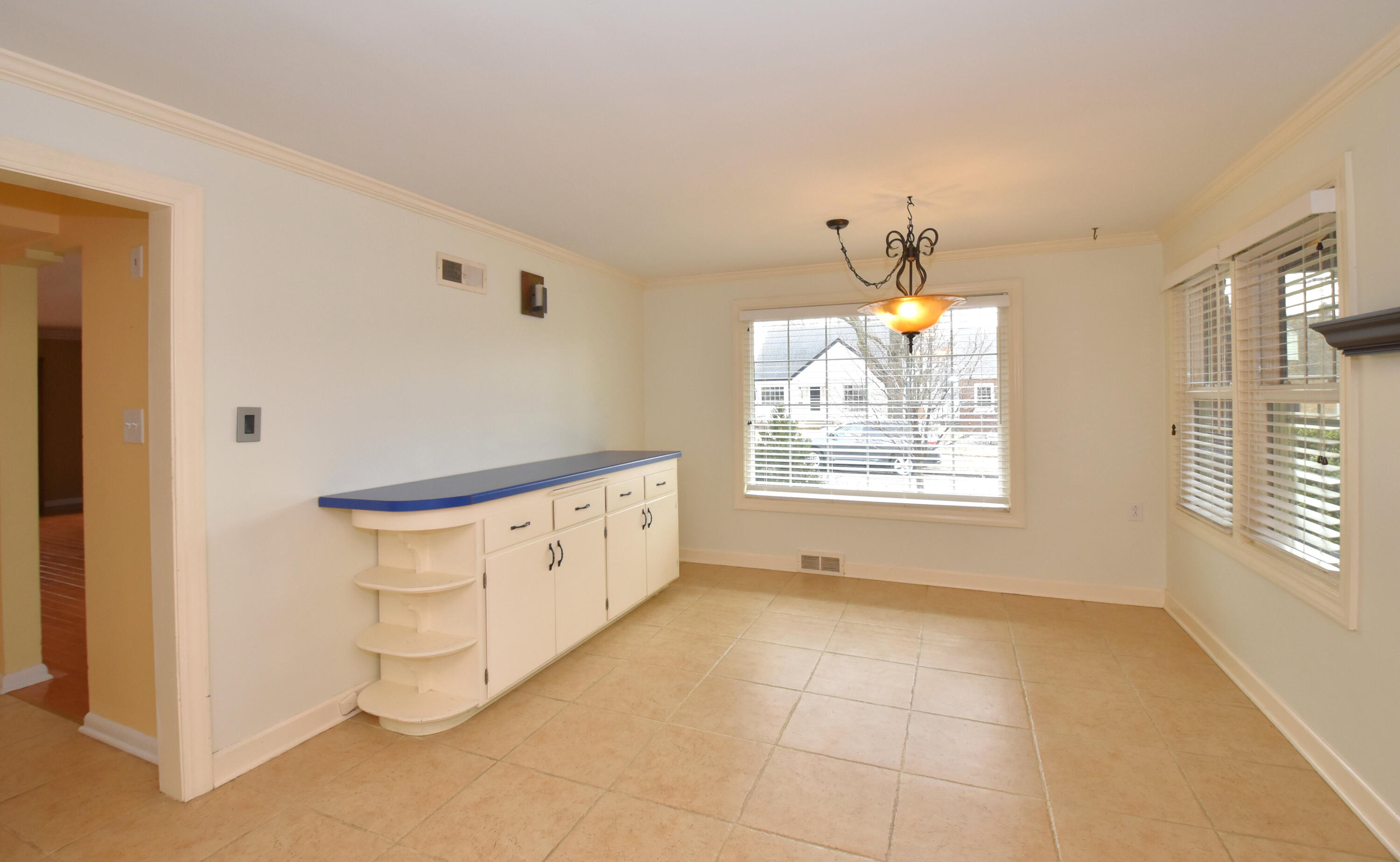 7200 West Locust Street Milwaukee, WI 53210 - Photo 14 of 47 Eat-in Kitchen