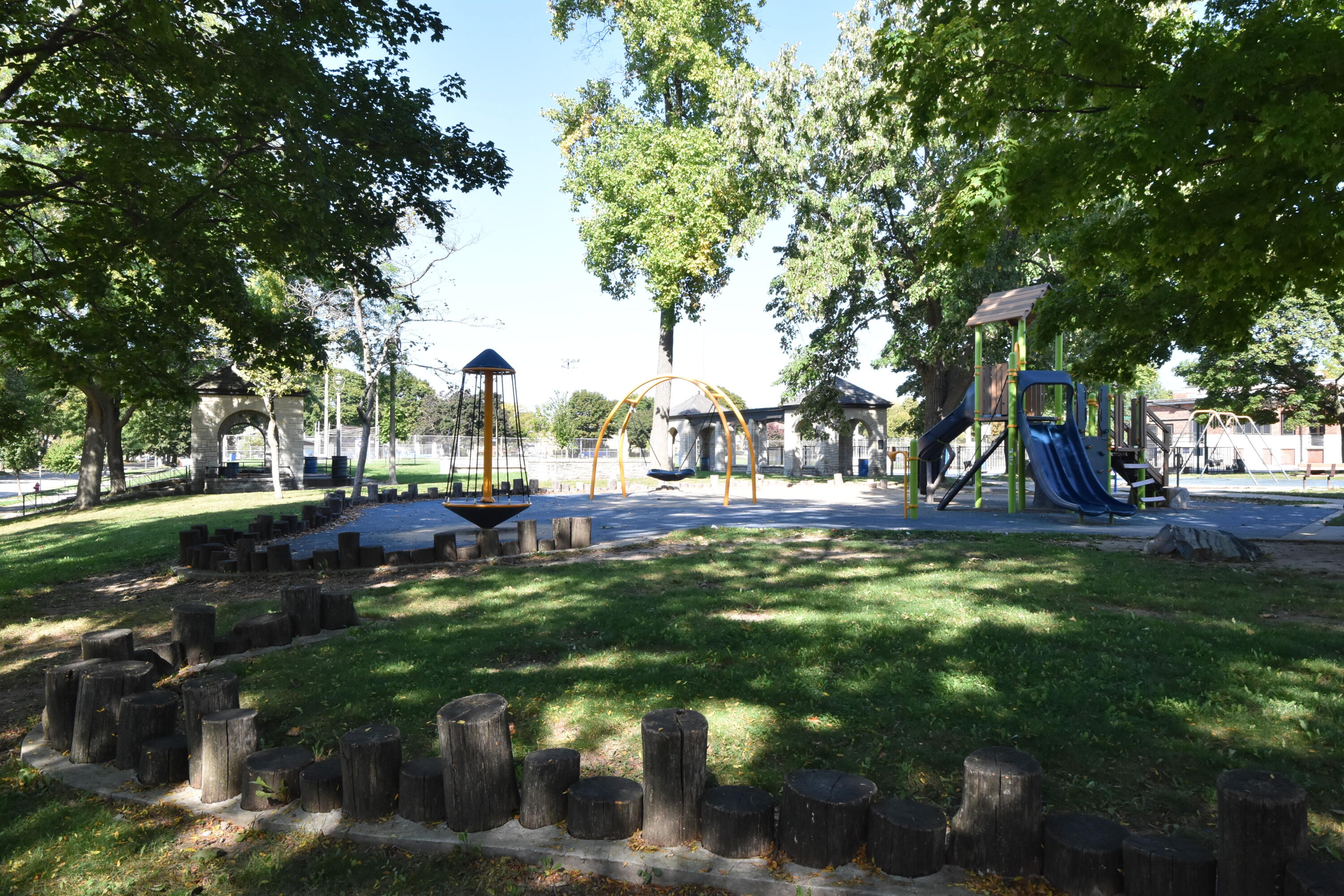 7200 West Locust Street Milwaukee, WI 53210 - Photo 44 of 47 Park