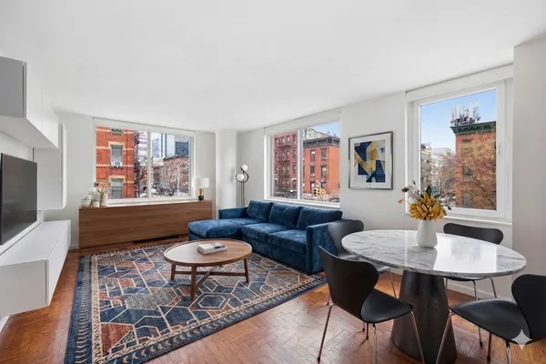 $1,395,000 | 393 West 49th Street, Unit 2G | Hell's Kitchen