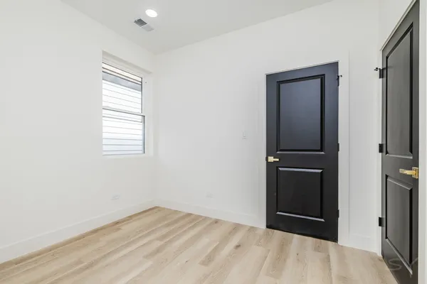 $2,650 | 5530 South Michigan Avenue, Unit 1, Chicago, IL 60637