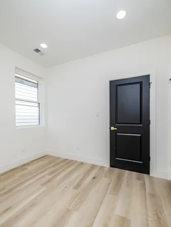$2,650 | 5530 South Michigan Avenue, Unit 1, Chicago, IL 60637