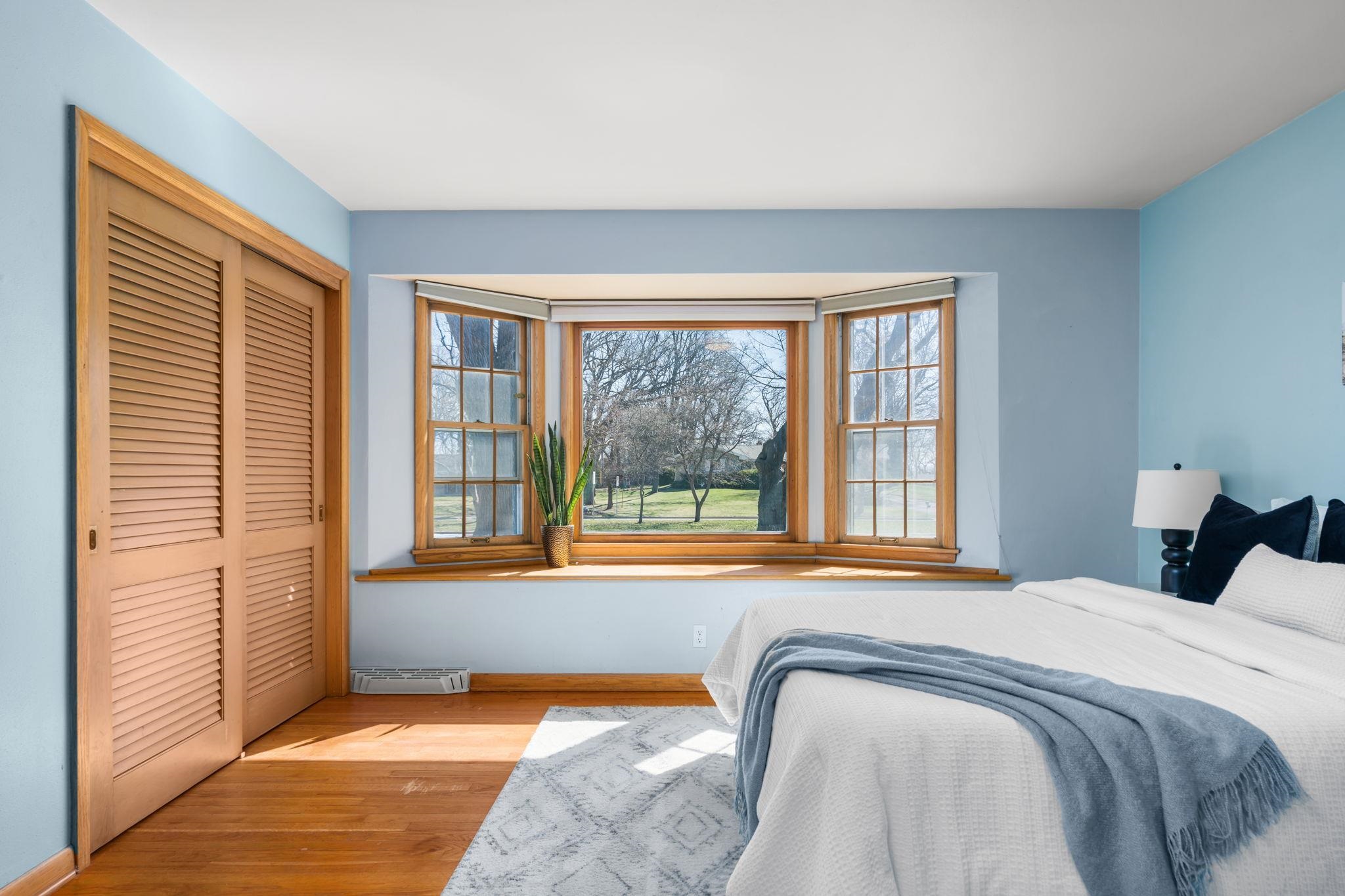 2914 Grandview Boulevard Madison, WI 53713 - Photo 5 of 57