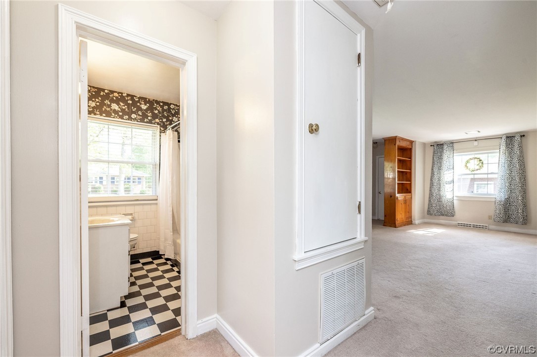 6513 Holliday Road Richmond, VA 23225 - Photo 12 of 24 Gallery Image 12