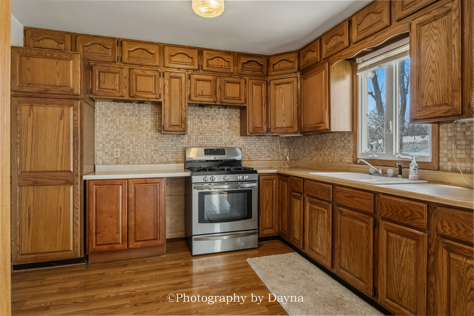 316 South 4000 West Road Kankakee, IL 60901 - Photo 8 of 29 a kitchen with stainless steel appliances granite countertop a refrigerator and a sink