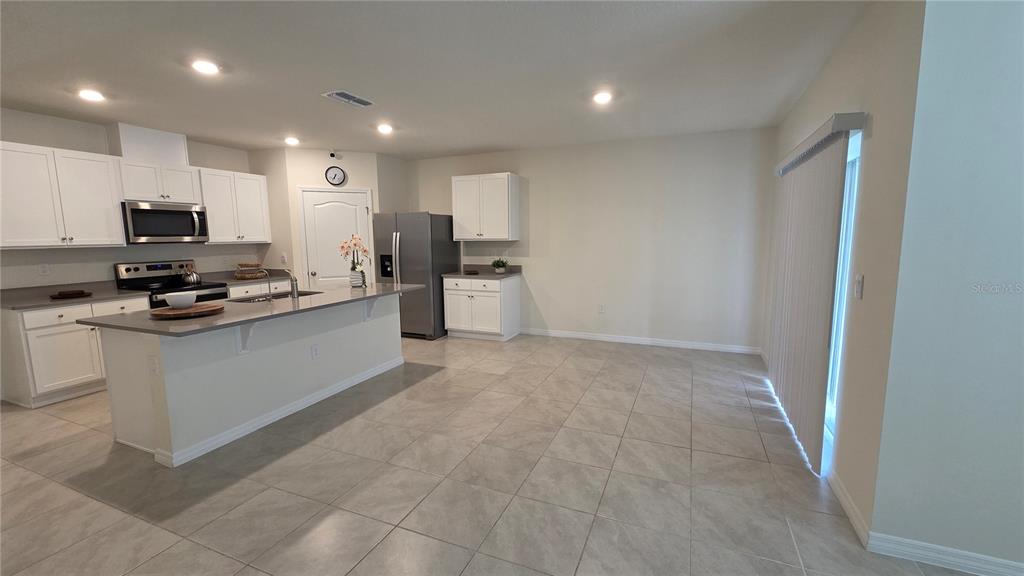 2621 Trinidad Road Haines City, FL 33844 - Photo 9 of 34