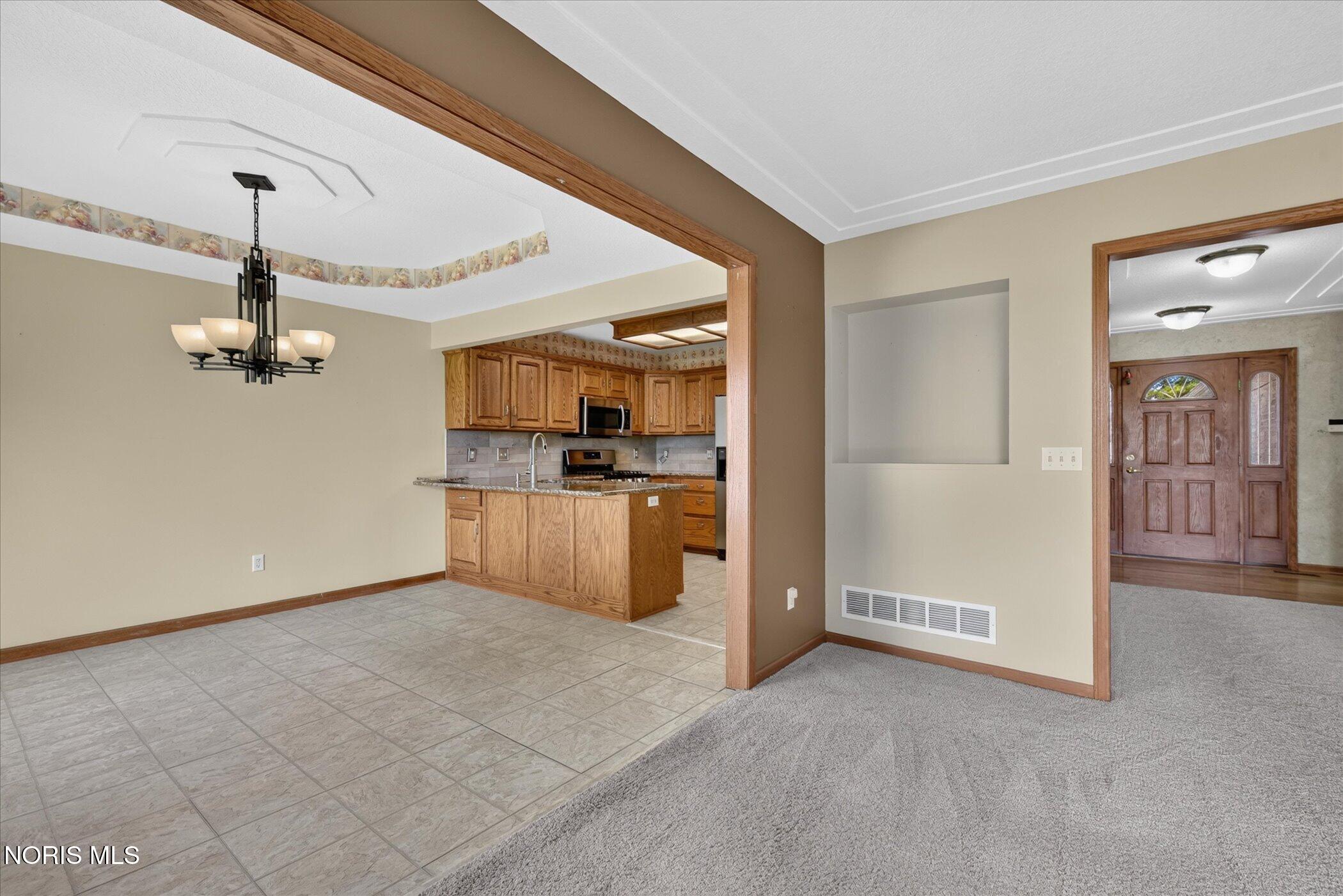 5432 Bay Shore Road Oregon, OH 43616 - Photo 9 of 56 Gallery Image 9
