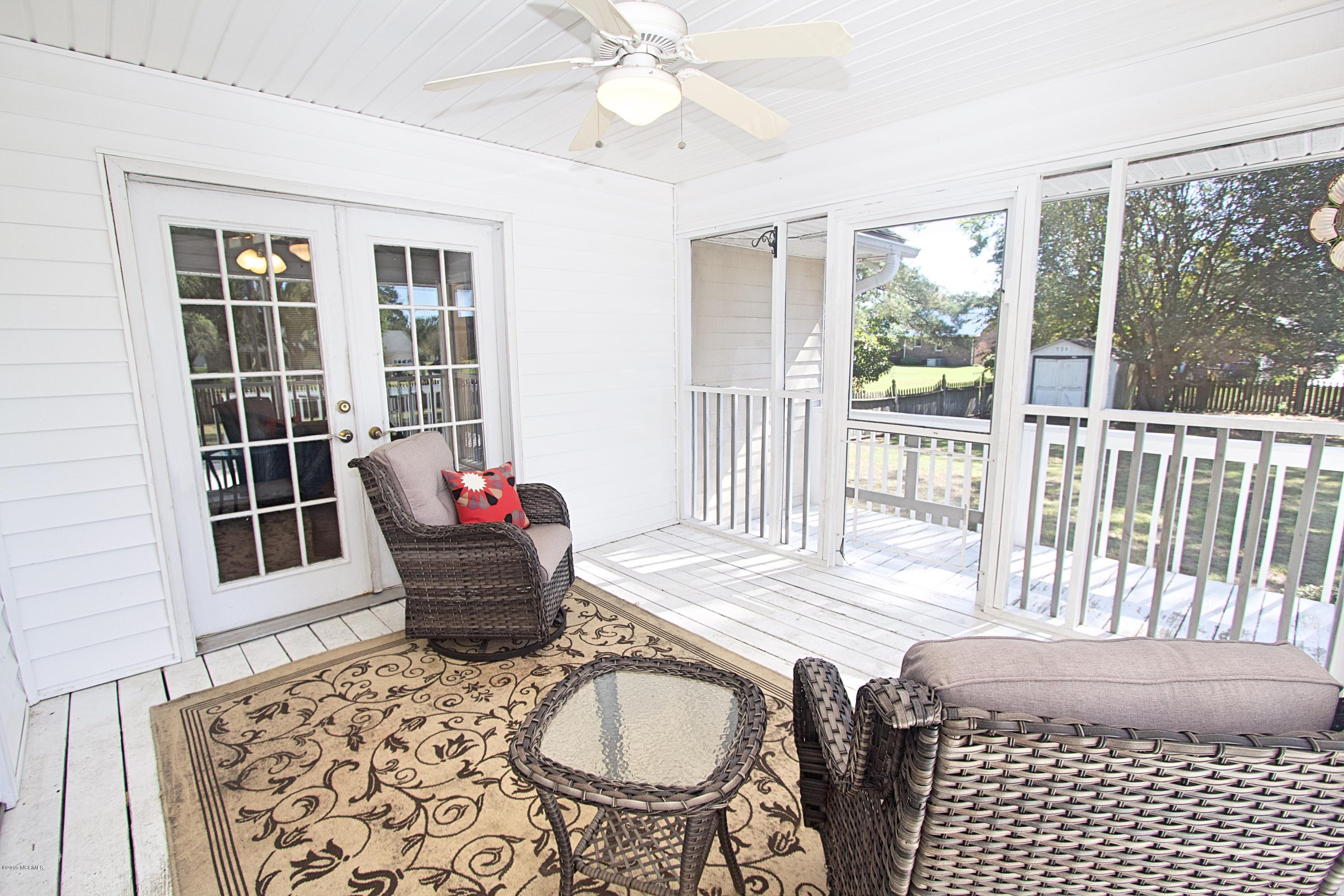 4909 Briarhill Road New Bern, NC 28562 - Photo 27 of 33 Back Porch-1