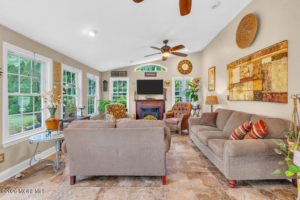 111 Harding Road Freehold, NJ 07728 - Photo 13 of 42 007_dsc04728_223