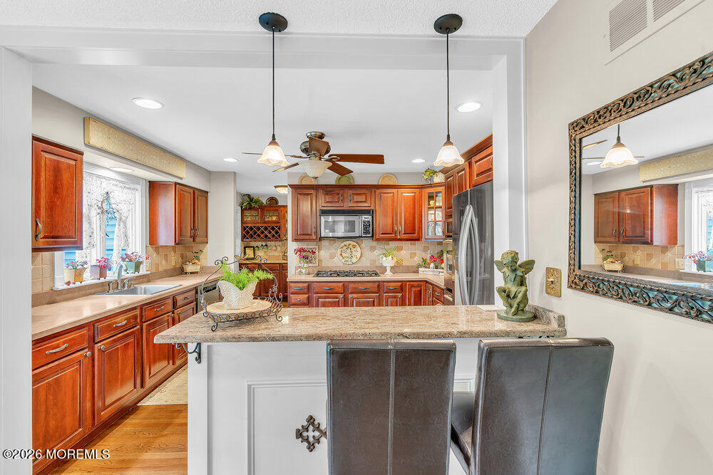 111 Harding Road Freehold, NJ 07728 - Photo 8 of 42 018_dsc04793_363