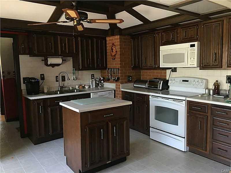 1225 Lightner Road Tipp City, OH 45371 - Photo 5 of 20 Gallery Image 5
