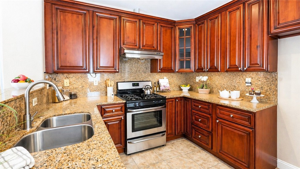 7353 West Ellena, Unit 87 Rancho Cucamonga, CA 91730 - Photo 9 of 33