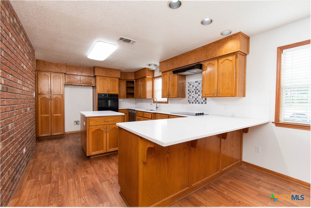 346 Elm Creek Road Rockdale, TX 76567 - Photo 10 of 36