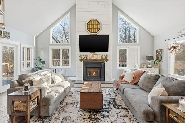 $675,000 | 97 Angell Road, Cumberland, RI 02864