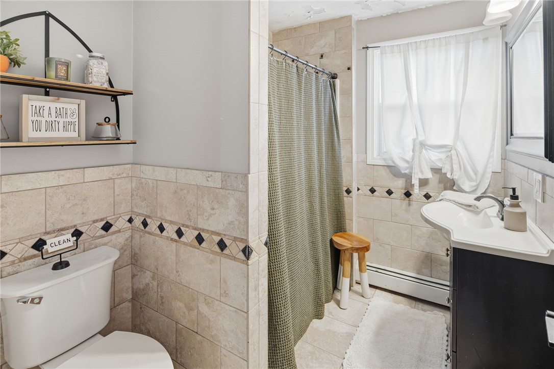 97 Angell Road Cumberland, RI 02864 - Photo 14 of 31