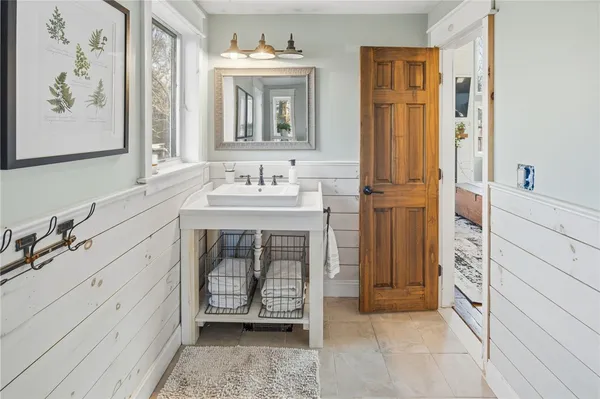 $675,000 | 97 Angell Road, Cumberland, RI 02864