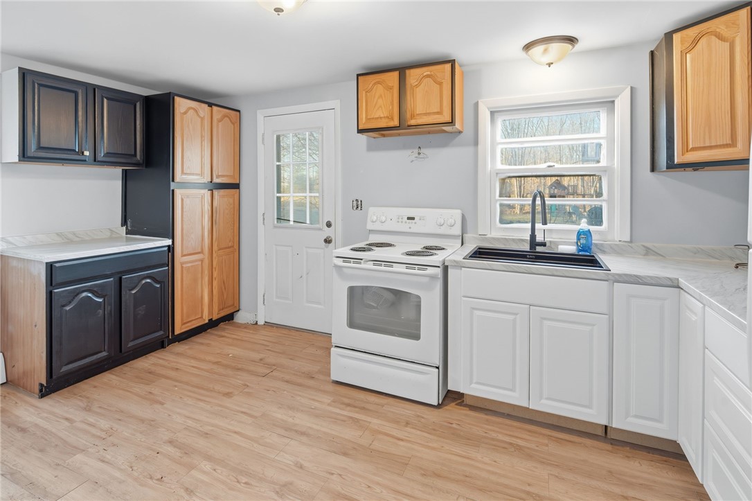 97 Angell Road Cumberland, RI 02864 - Photo 20 of 31