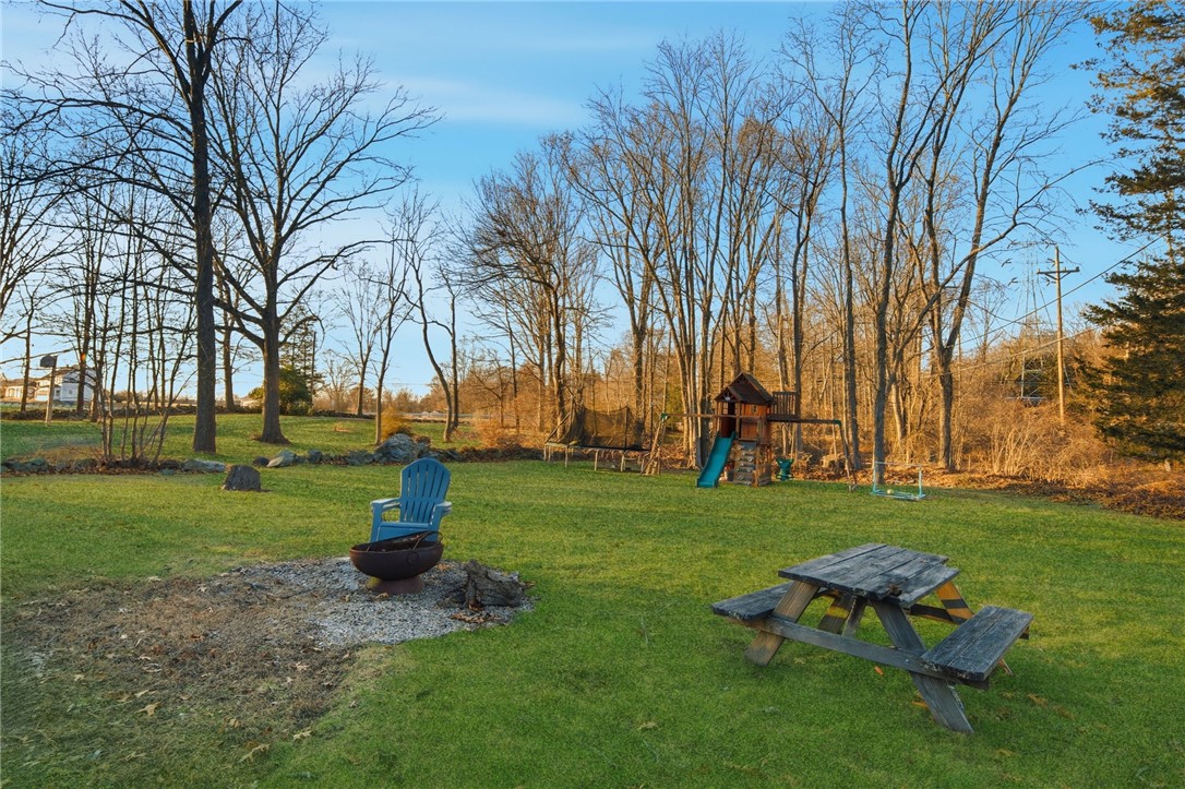 97 Angell Road Cumberland, RI 02864 - Photo 27 of 31