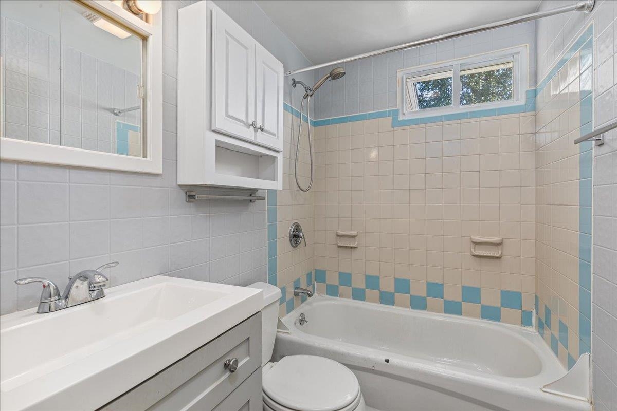 21 Douglass Way Exeter, NH 03833 - Photo 25 of 39