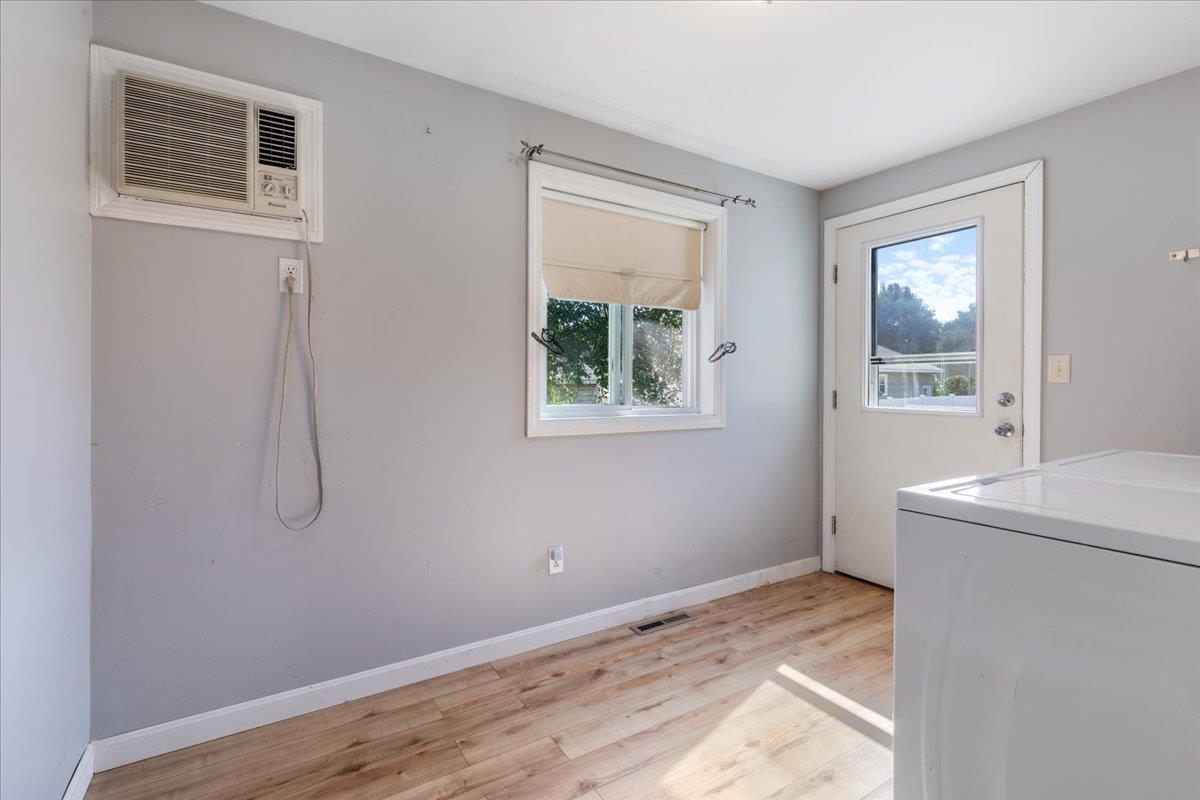 21 Douglass Way Exeter, NH 03833 - Photo 28 of 39