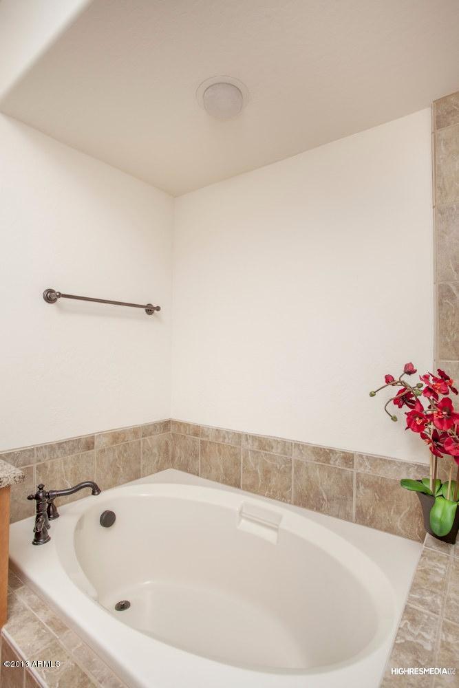 3935 East Rough Rider Road, Unit 1068 Phoenix, AZ 85050 - Photo 18 of 25 Master Bathroom2
