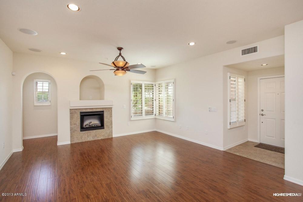 3935 East Rough Rider Road, Unit 1068 Phoenix, AZ 85050 - Photo 6 of 25 Great Room