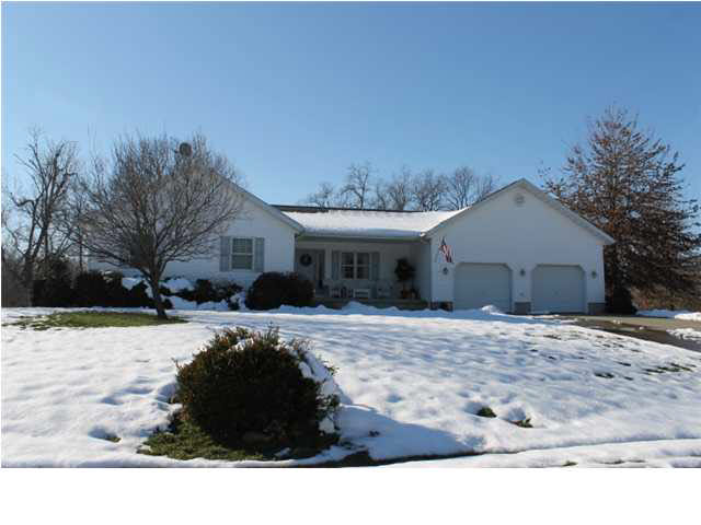 4343 Ridge Lane Washington, IN 47501 - Photo 1 of 25 Gallery Image 1