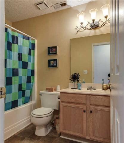 2141 Spring Hill Circle Spring Hill, TN 37174 - Photo 9 of 14 Hall bath convenient to additional bedrooms for guests.