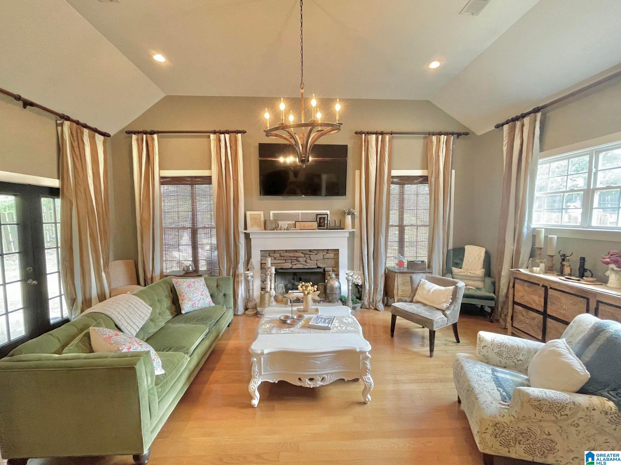 127 King Richards Way Calera, AL 35040 - Photo 19 of 40