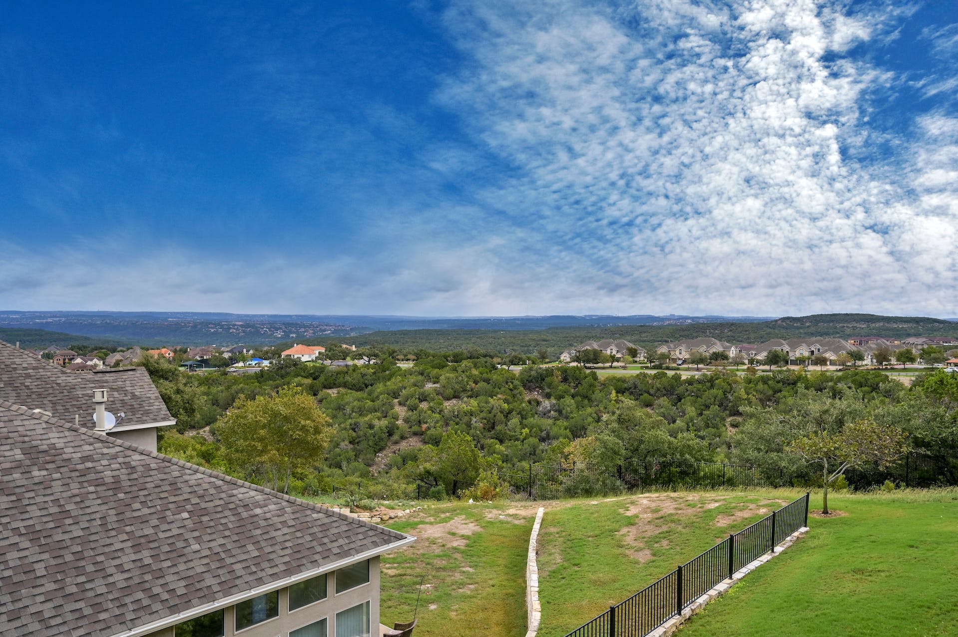 208 Aria Ridge, Unit 602 Austin, TX 78738 - Photo 16 of 27