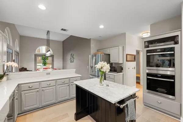 $1,650,000 | 10080 Circleview Drive, Austin, TX 78733