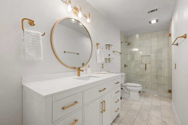 $1,650,000 | 10080 Circleview Drive, Austin, TX 78733