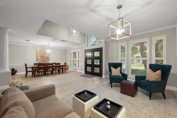 $1,650,000 | 10080 Circleview Drive, Austin, TX 78733