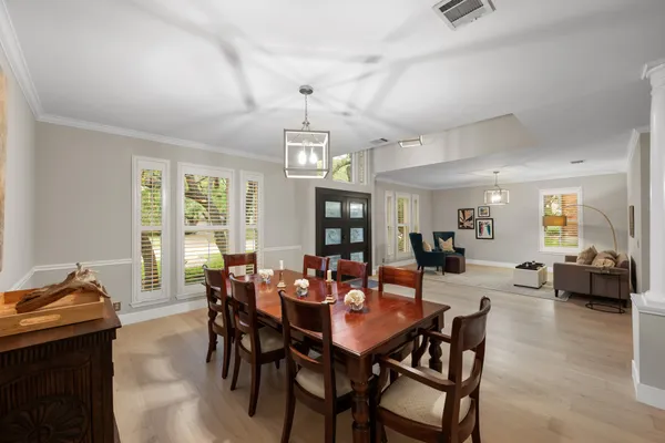 $1,650,000 | 10080 Circleview Drive, Austin, TX 78733