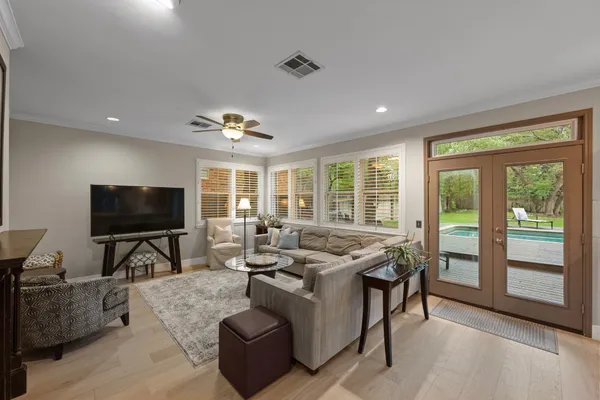 $1,650,000 | 10080 Circleview Drive, Austin, TX 78733