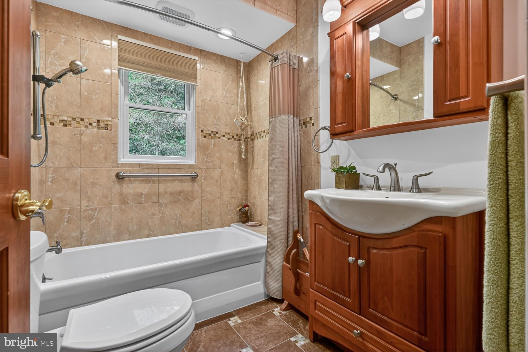 1304 Bryan Point Road Accokeek, MD 20607 - Photo 46 of 127
