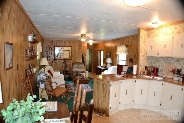 4083 3 Top Road Todd, NC 28684 - Photo 12 of 18 Gallery Image 12