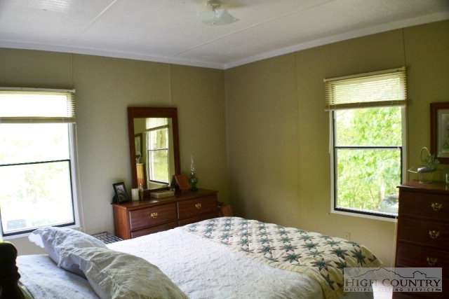 4083 3 Top Road Todd, NC 28684 - Photo 14 of 18 Gallery Image 14