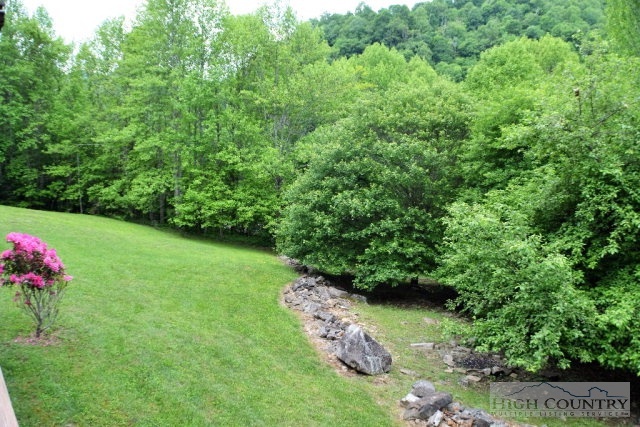 4083 3 Top Road Todd, NC 28684 - Photo 4 of 18 Gallery Image 4
