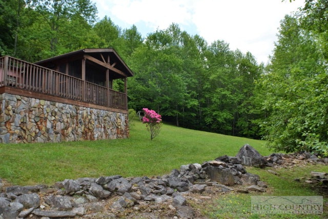 4083 3 Top Road Todd, NC 28684 - Photo 5 of 18 Gallery Image 5