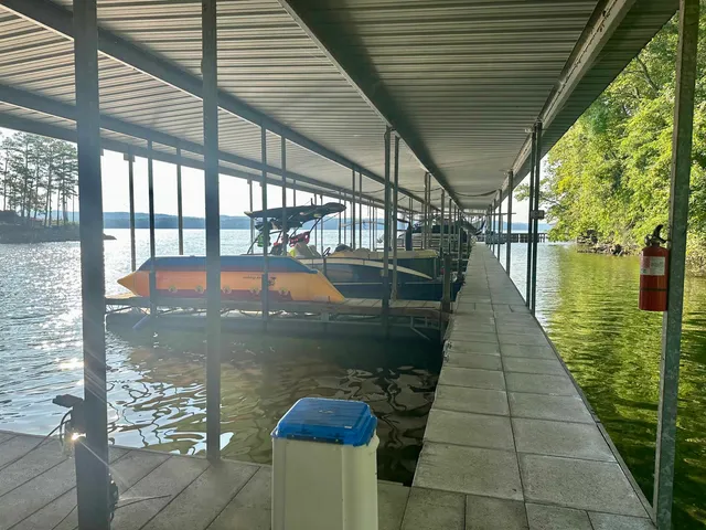 $575,000 | 165 Lakeshore Lane, Unit 3, Counce, TN 38326