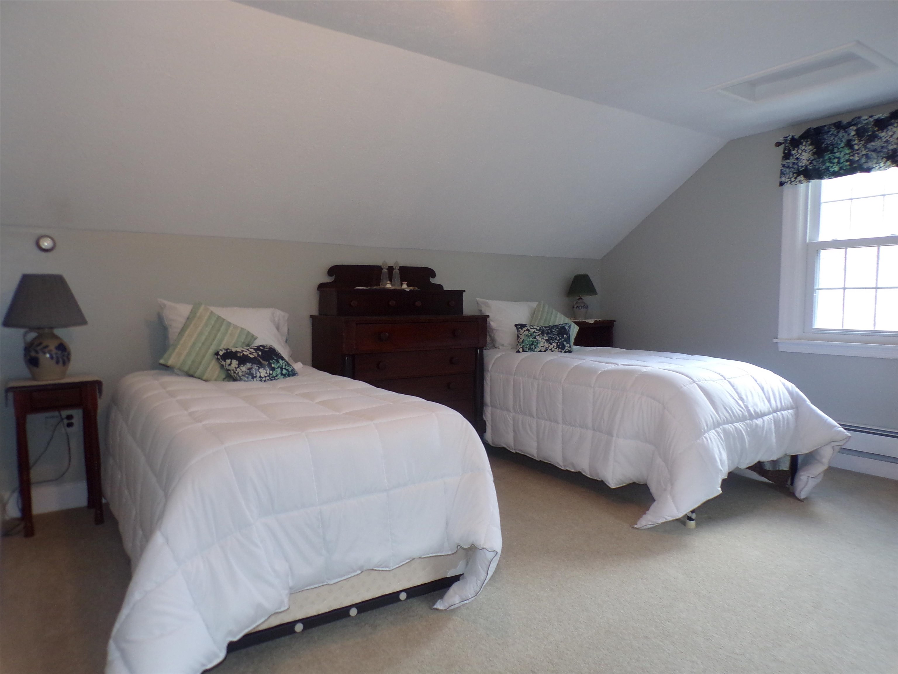 177 Wentworth Road Brookfield, NH 03872 - Photo 23 of 40 Gallery Image 23