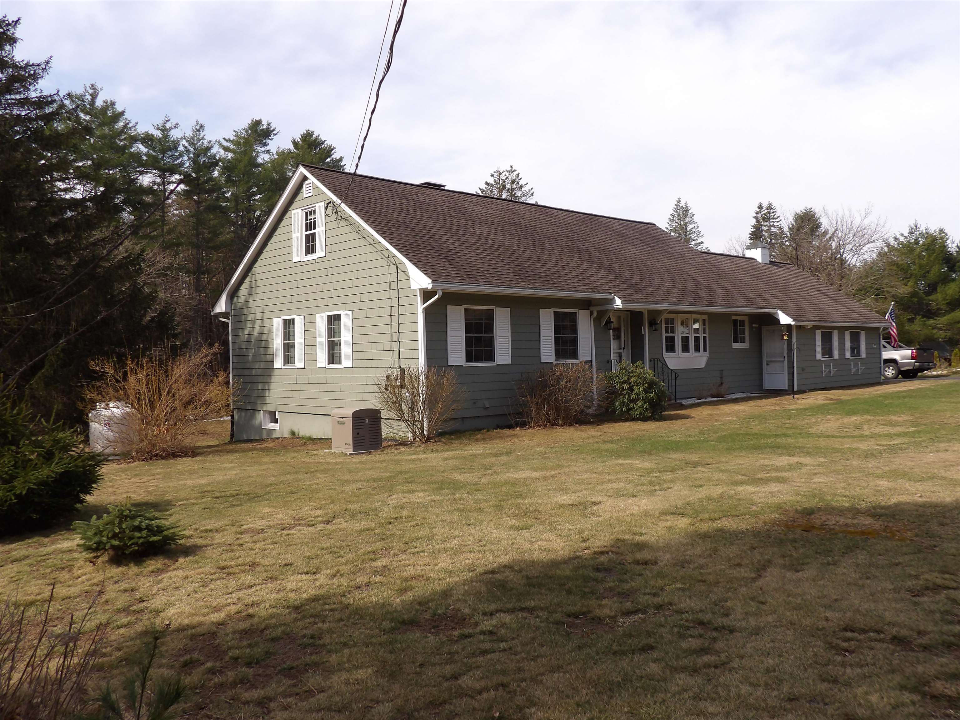 177 Wentworth Road Brookfield, NH 03872 - Photo 3 of 40 Gallery Image 3