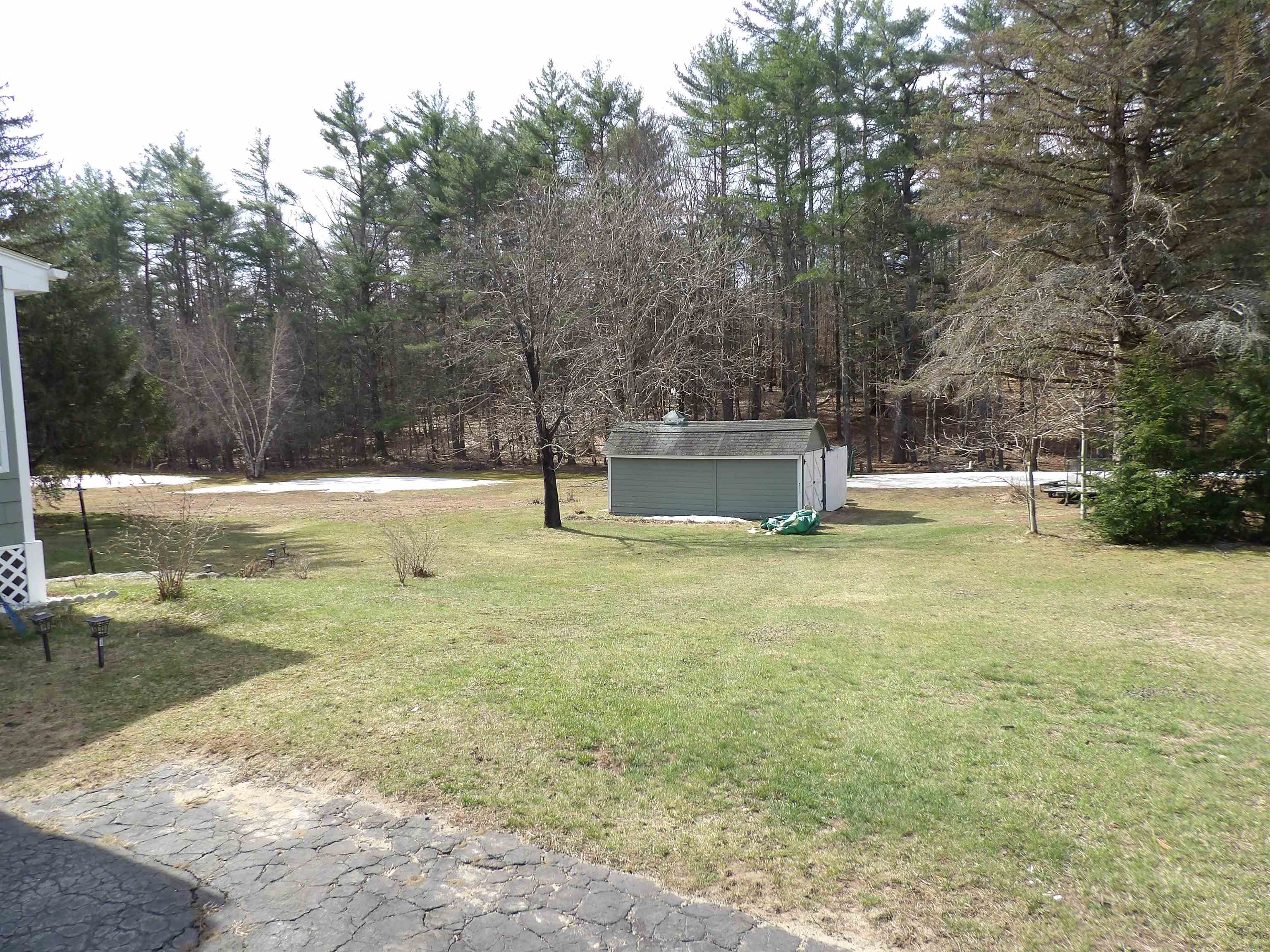 177 Wentworth Road Brookfield, NH 03872 - Photo 6 of 40 Gallery Image 6