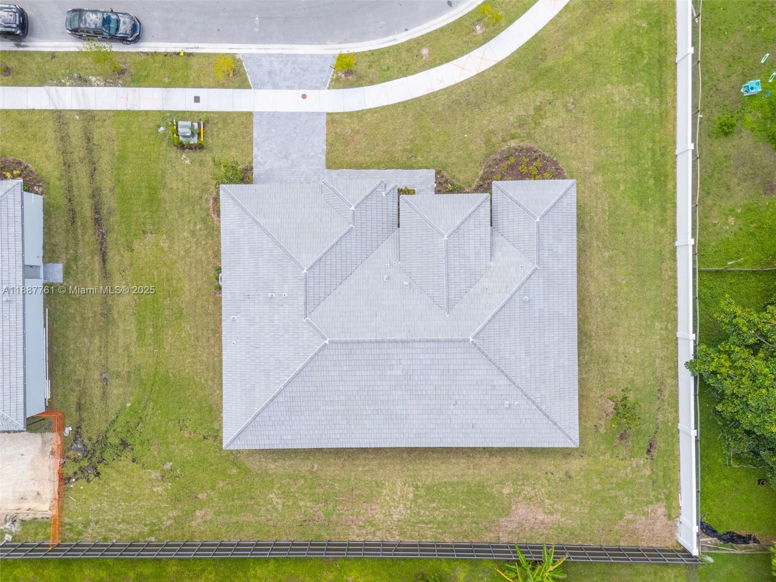 13283 Southwest 188th Terrace Miami, FL 33177 - Photo 11 of 54